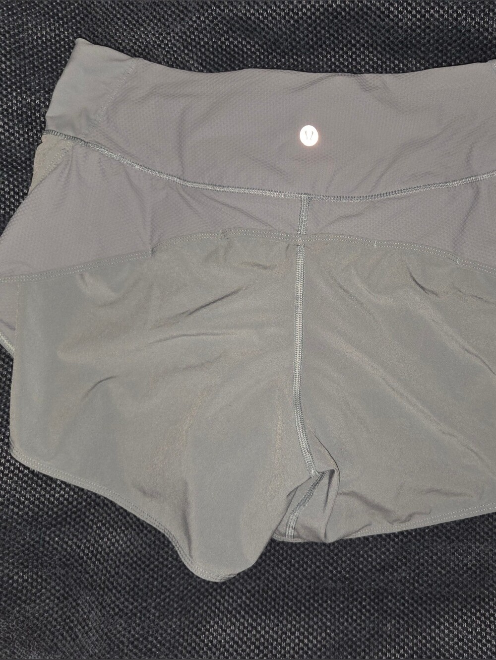 Lululemon Run Off Roure HR Short- 4" Inseam - Picture 3 of 6